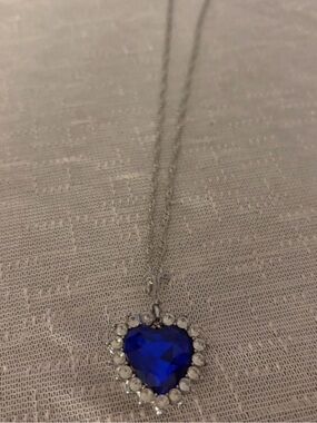 Titanic Heart Of The Ocean Pendant Necklace